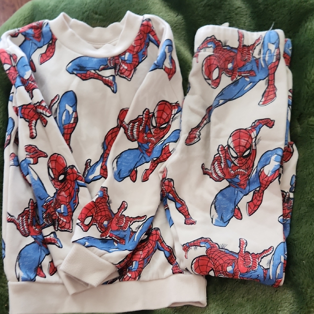 H&M Red and Blue Matching Pajama Sets with Spider-Man Action Print